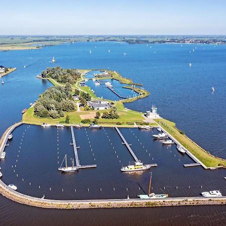Welcome In - Houseboat 'Elysium' Met Eigen Aanlegsteiger Sneek - Offingawier Eksteriør billede
